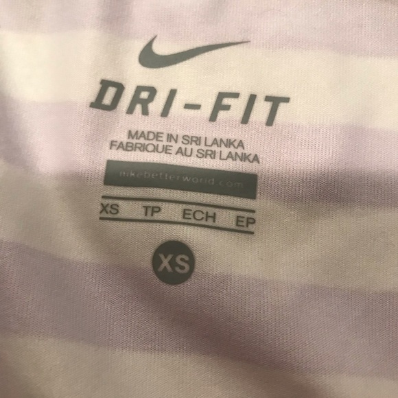 Nike Dry-Fit Purple Striped Workout Top size XS - Picture 6 of 6